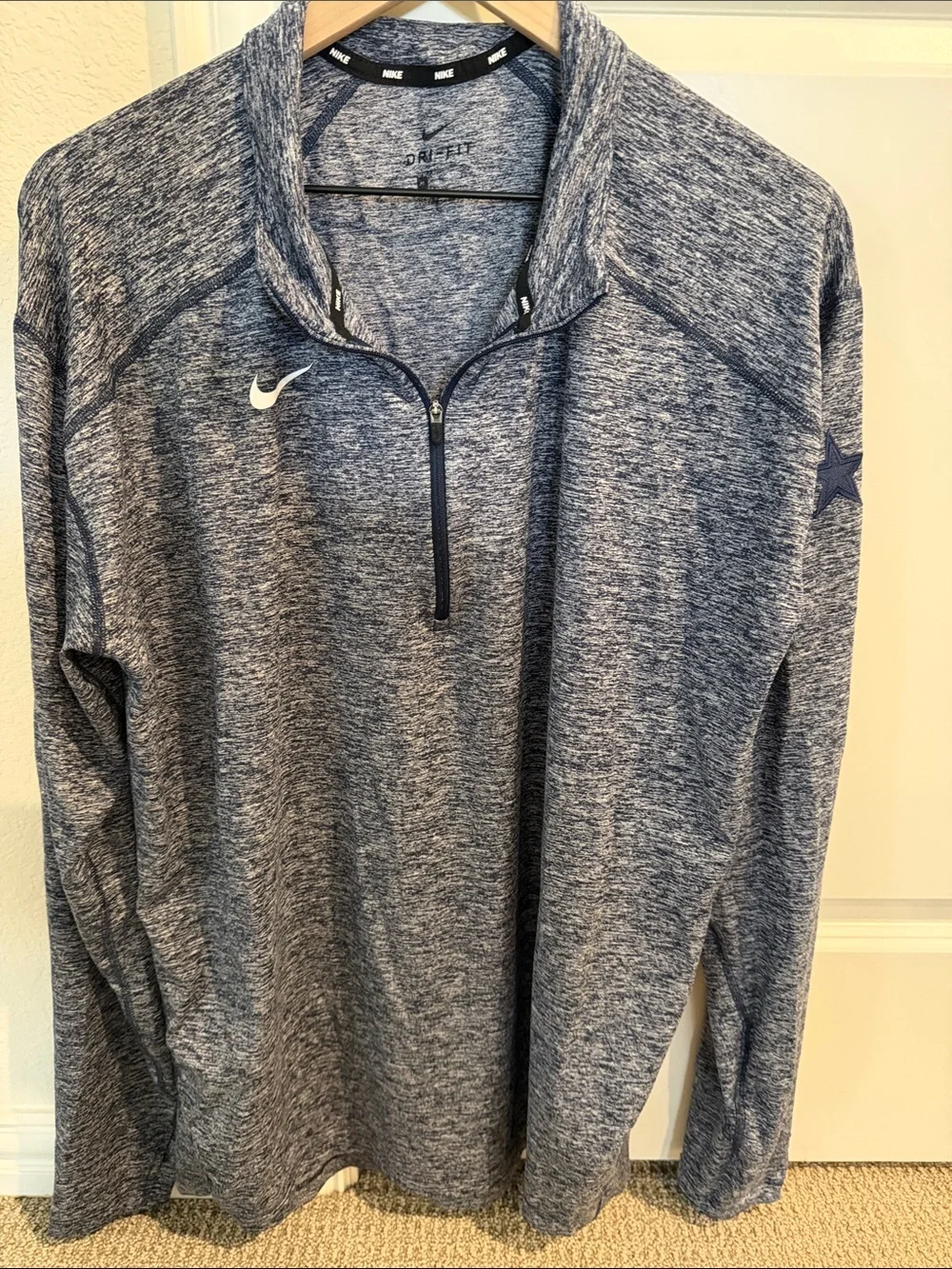 Nike Men’s Heathered Navy Quarter-Zip Pullover